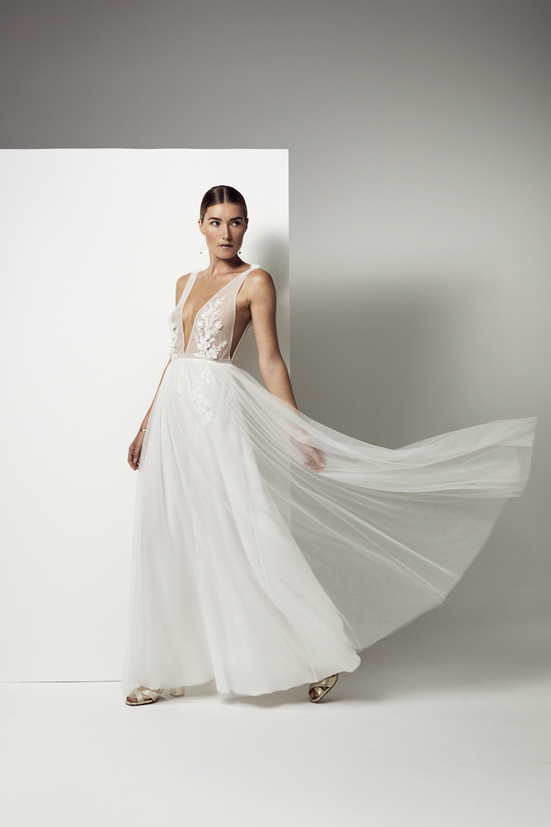 robe de maréie en tulle et en dentelle de calais