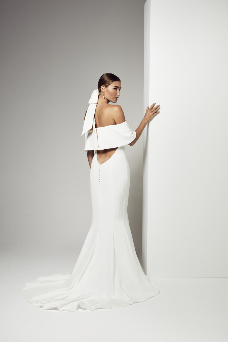 robe de mariée sirène en soie avec un bustier